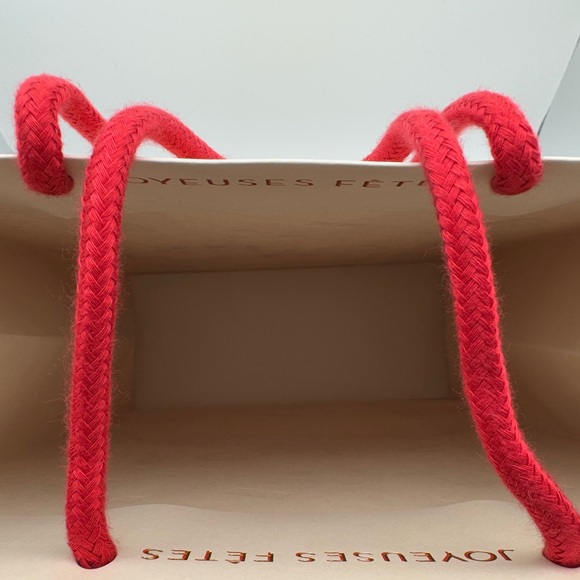 💞Authentic💞Louis Vuitton Holiday Shopping Bag - Picture 3 of 6